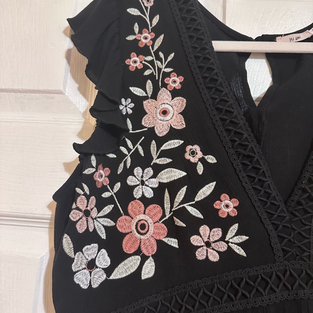 Floral Embroidered Black Top